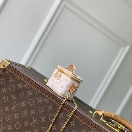 Louis Vuitton collection image