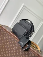 Louis Vuitton Handbag 25cm - Image 2