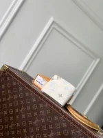 Louis Vuitton Wallet 11.5cm - Image 2