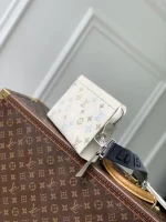 Shoulder Bag 22cm - Image 2