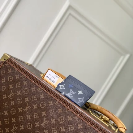 Louis Vuitton collection image