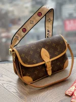Louis Vuitton DIANE Shoulder Bag 25cm - Image 2