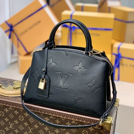 Louis Vuitton collection image