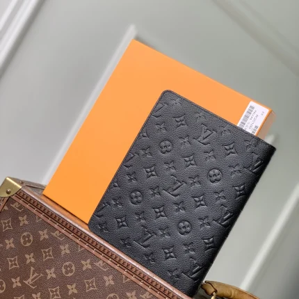 Louis Vuitton collection image