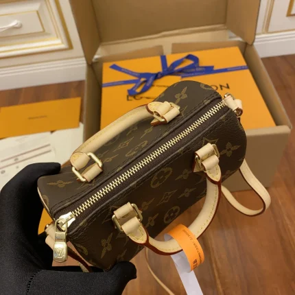 Louis Vuitton collection image