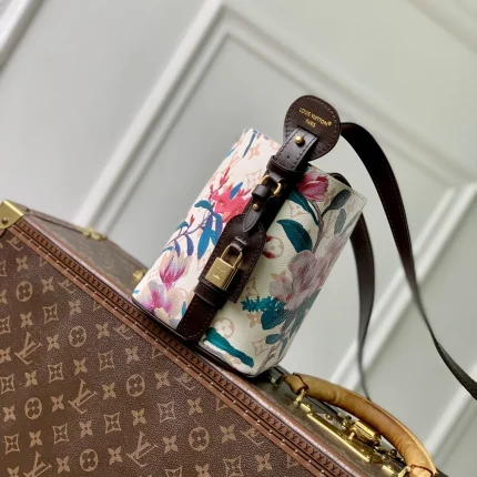 Louis Vuitton collection image