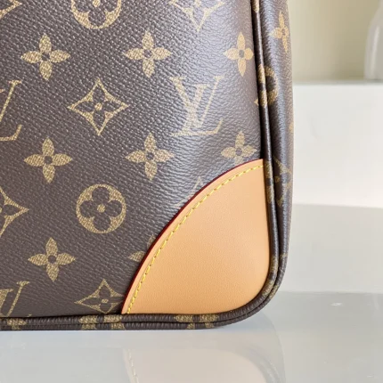 Louis Vuitton collection image