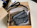 Louis Vuitton Shoulder Bag 18.5cm - Image 2