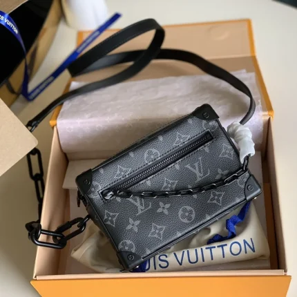 Louis Vuitton collection image
