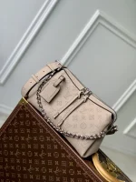 Louis Vuitton Mahina Hand It All Handbag 29cm - Image 2