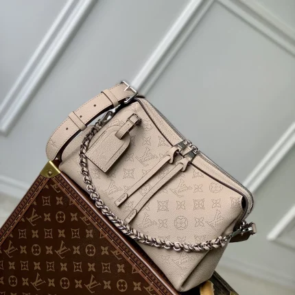 Louis Vuitton collection image