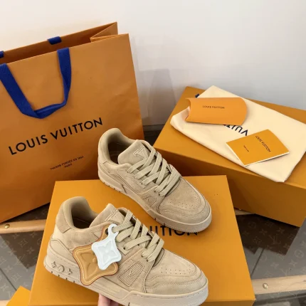 Louis Vuitton collection image