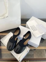 Maison Margiela Tabi Split-Toe Ballet Flats - Image 2