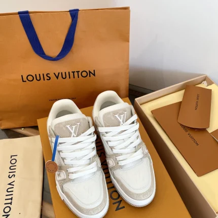 Louis Vuitton collection image