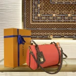 Louis Vuitton MB Handbag 26cm - Image 2
