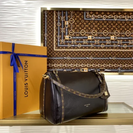 Louis Vuitton collection image