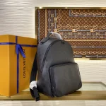 Louis Vuitton Discovery Cargo Backpack 39cm - Image 2