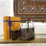 LV Ski NEVERFULL BANDOULIÈRE INSIDE OUT BB Handbag 26.5cm - Image 2