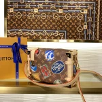 Louis Vuitton SIDE TRUNK Medium Handbag Case 21cm - Image 2