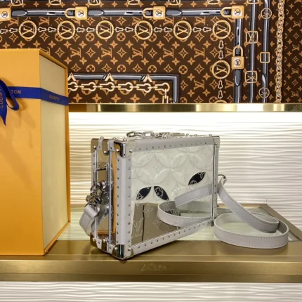 Louis Vuitton collection image
