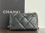 UbestLuxury Chanel Chanel 19 Bag Shoulder Bag 30cm product photo detail 1 SKU CH30957