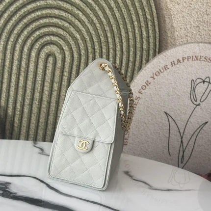 UbestLuxury Chanel Chanel Hobo Bucket Bag 30cm product photo detail 1 SKU CH30659