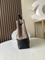 UbestLuxury Chanel Chanel Handbag 33cm product photo detail 1 SKU CH31063