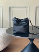 UbestLuxury Chanel Mini22 Handbag 20cm product photo detail 1 SKU CH31076