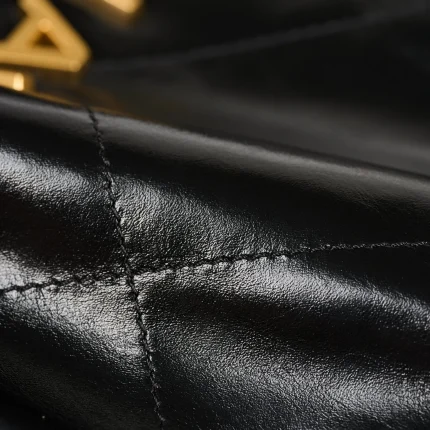 UbestLuxury Chanel Chanel 25A Mini 22 Bag 20cm product photo detail 1 SKU CH31097