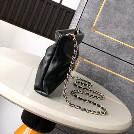 UbestLuxury Chanel Chanel 25S Handbag 24cm product photo detail 1 SKU CH31108