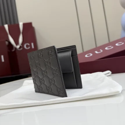 UbestLuxury Gucci GG Emblem Wallet product photo detail 1 SKU GU25174