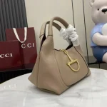 UbestLuxury Gucci Gucci Softbit Shoulder Bag 27.5cm product photo detail 2 SKU GU25602