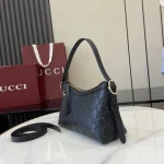 UbestLuxury Gucci GG Emblem Shoulder Bag 22cm product photo detail 2 SKU GU25673