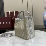 UbestLuxury Gucci GG Emblem Handbag 19cm product photo detail 2 SKU GU25705