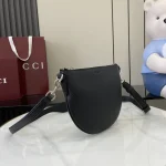 UbestLuxury Gucci Gucci Body Double Lock Handbag 23cm product photo detail 2 SKU GU25729