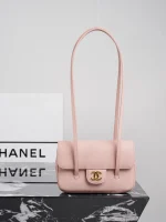 UbestLuxury Chanel Chanel Mini Preppy Coco Handbag 17cm Pink product photo detail 2 SKU CH30796
