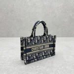 Dior Mini Book Tote 21.5cm - Image 3