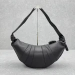 Lemair Shoulder Bag - Image 3