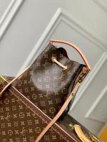 Louis Vuitton Bucket Bag 20cm - Image 3