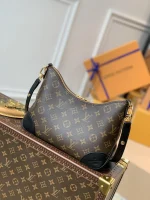 Louis Vuitton Odeon Shoulder Bag 27cm - Image 3