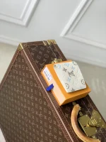Louis Vuitton Wallet 11.5cm - Image 3