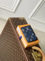 Louis Vuitton Passport Cover 14cm - Image 3