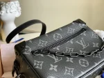 Louis Vuitton Shoulder Bag 18.5cm - Image 3