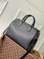 Louis Vuitton Speedy Soft 30 Handbag - Image 3