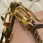 Louis Vuitton MULTIPASS Handbag 30cm - Image 3