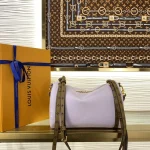Louis Vuitton EXPRESS Small Handbag Wallet 26cm - Image 3