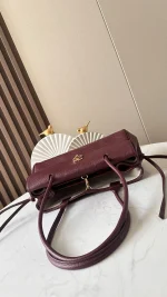 UbestLuxury Chanel CHANE Shoulder Bag 31cm product photo detail 2 SKU CH30877
