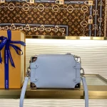 Louis Vuitton Side Trunk PM Handbag Case 18cm - Image 3