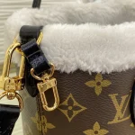 LV Ski NEVERFULL BANDOULIÈRE INSIDE OUT BB Handbag 26.5cm - Image 3