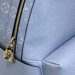 Louis Vuitton DISCOVERY Small Backpack 38cm - Image 3